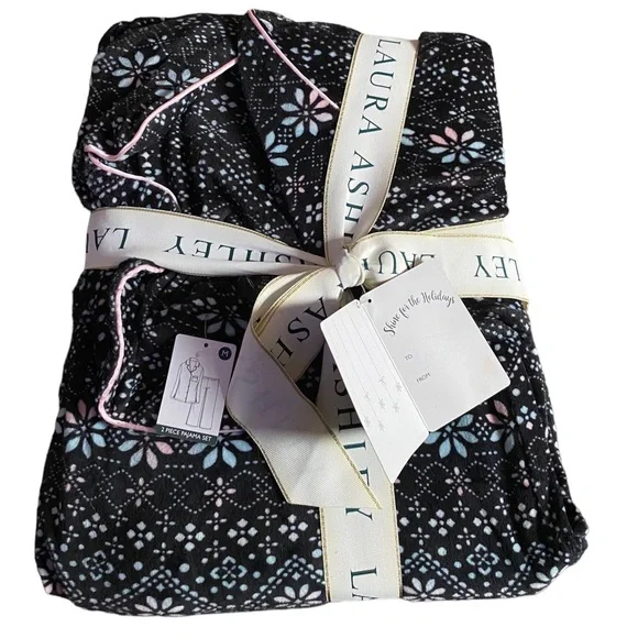 2 Piece Pajama Set - Picture 1 of 3